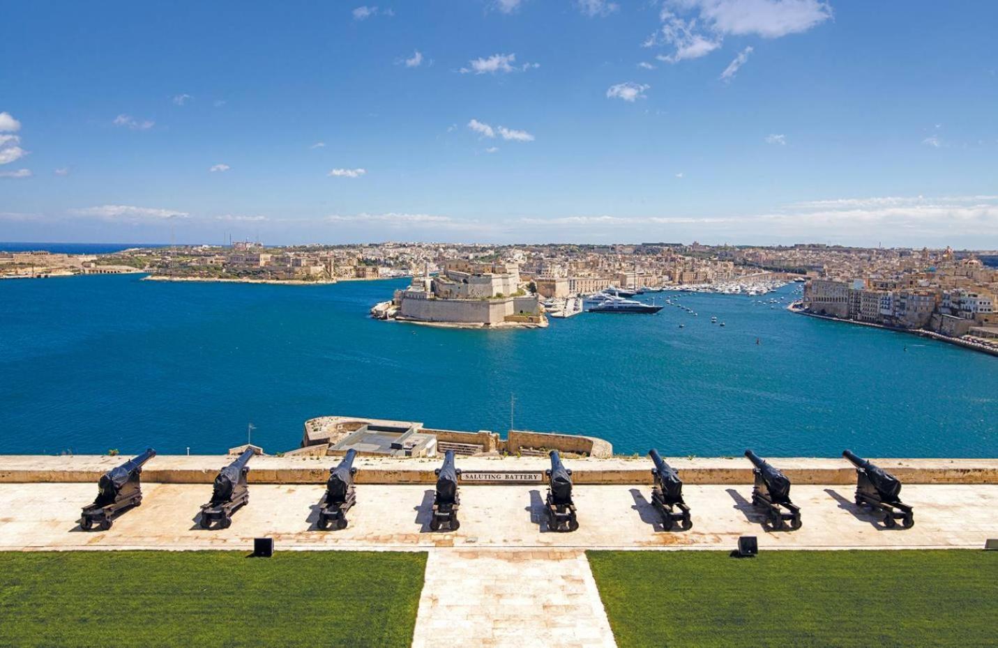 Exclusive Valletta Apartment With Historic Charm ภายนอก รูปภาพ